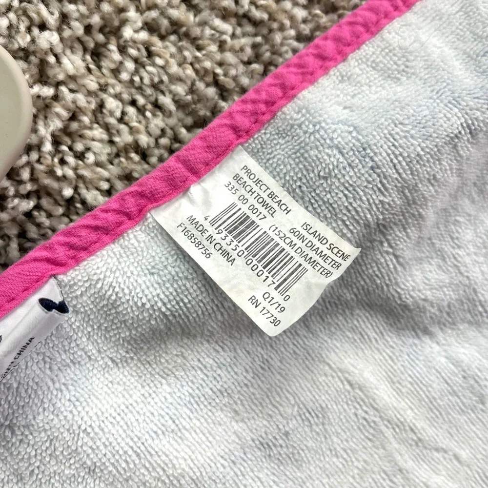 Vineyard‎ Vines for Target Blue Island Scene Print Round Beach Towel 60